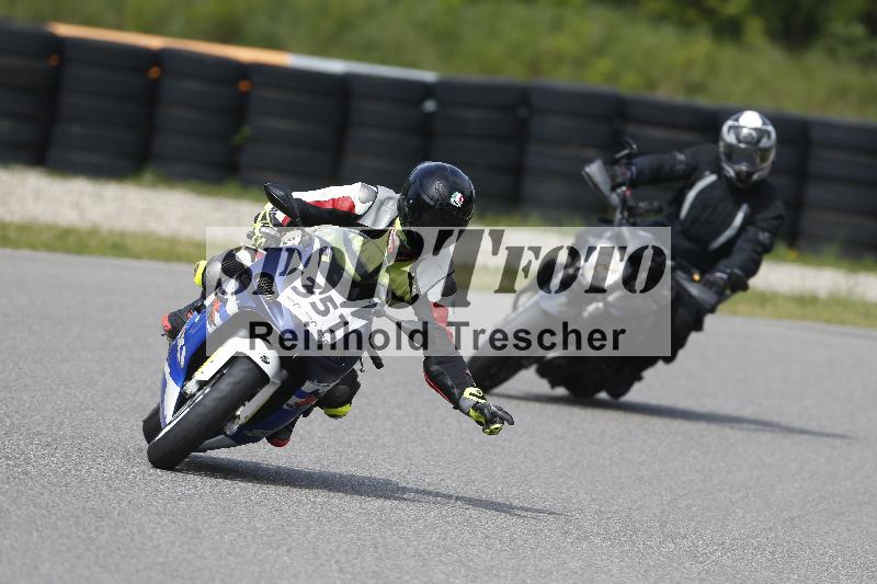 /Archiv-2024/17 01.05.2024 Speer Racing ADR/Schnuppertraining